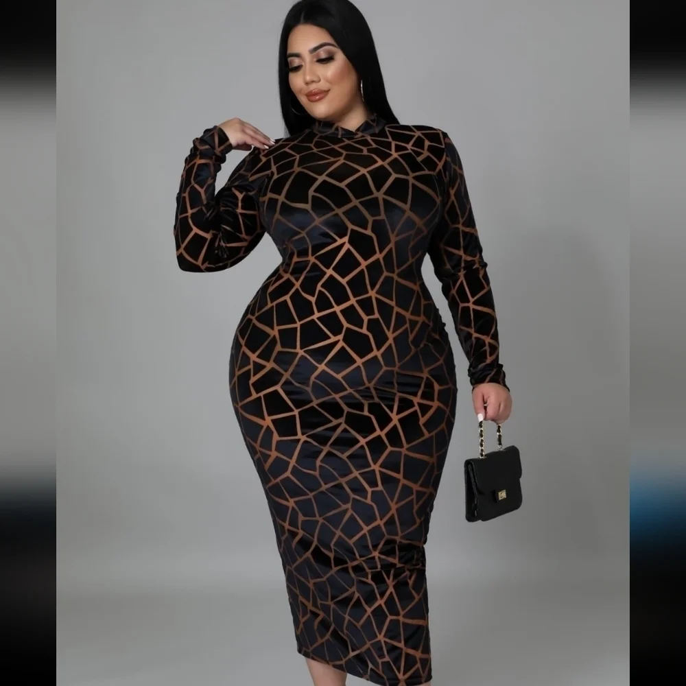 Mosaic Dress - Picture 3 of 4